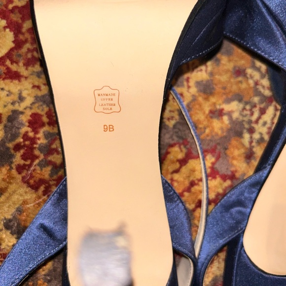 Caparros Heels - Picture 6 of 7